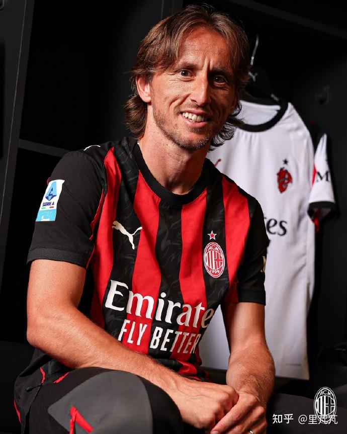 震撼！姆巴佩圣马梅斯上演天秀 阿诺德助攻配合堪称艺术品