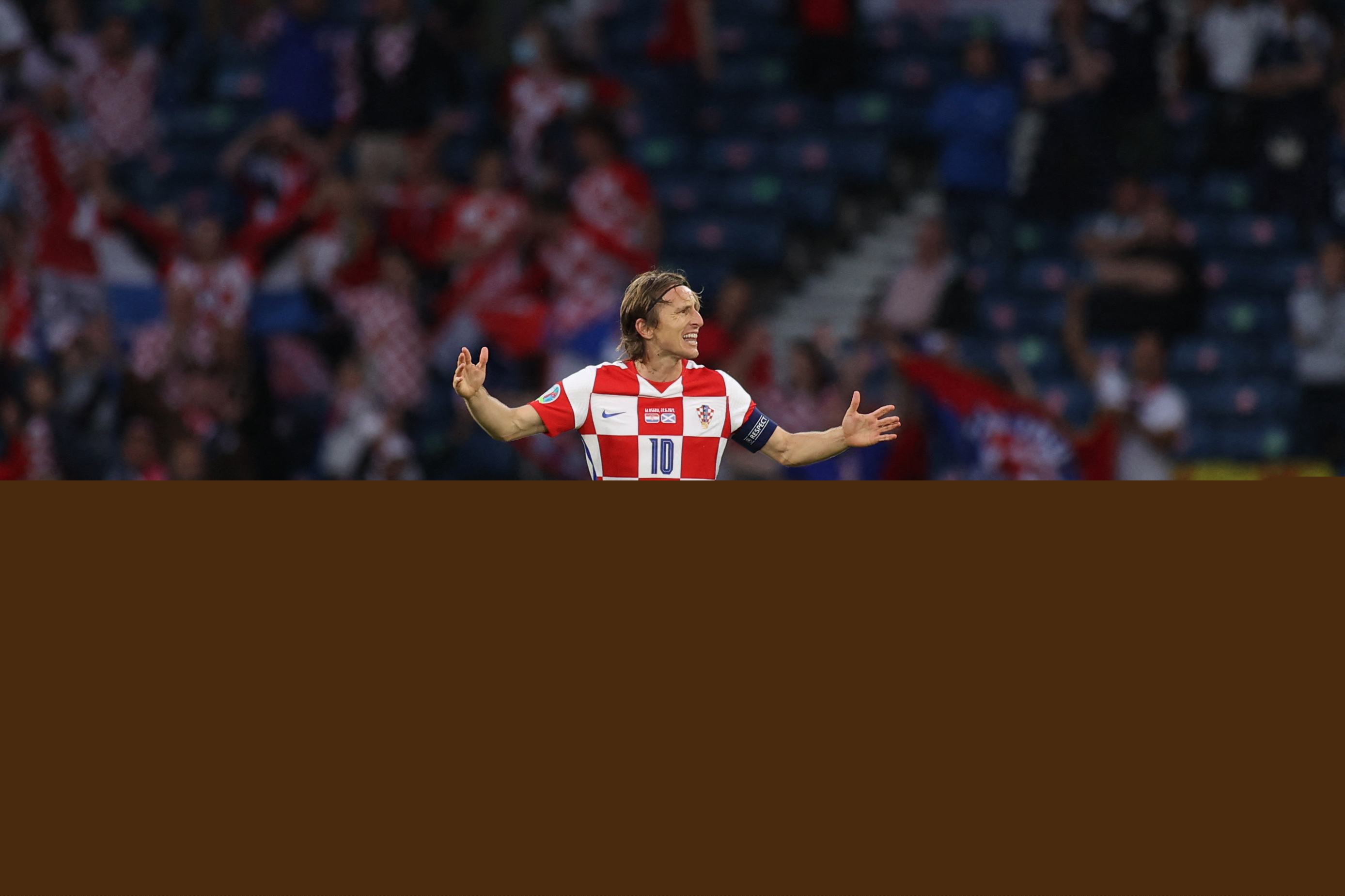 澳门博彩业2025年大众市场收入占比首次超过60%