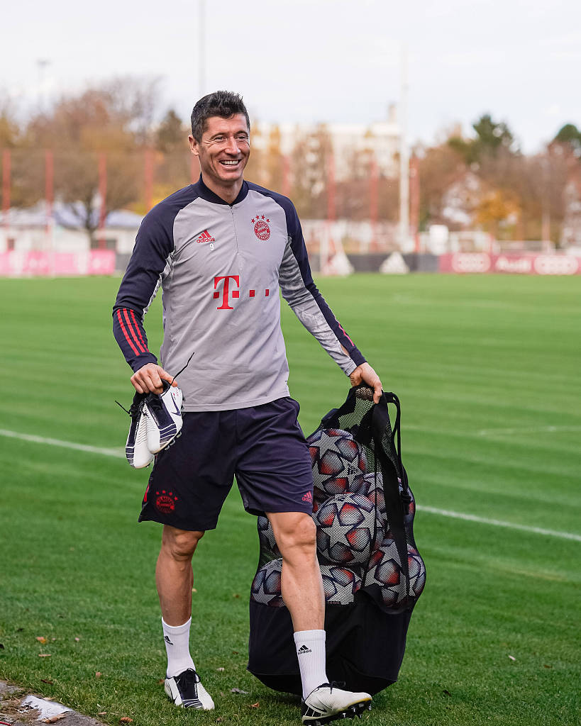 图赫尔：埃利奥特-安德森和赖斯互补得很好，我对他俩很满意