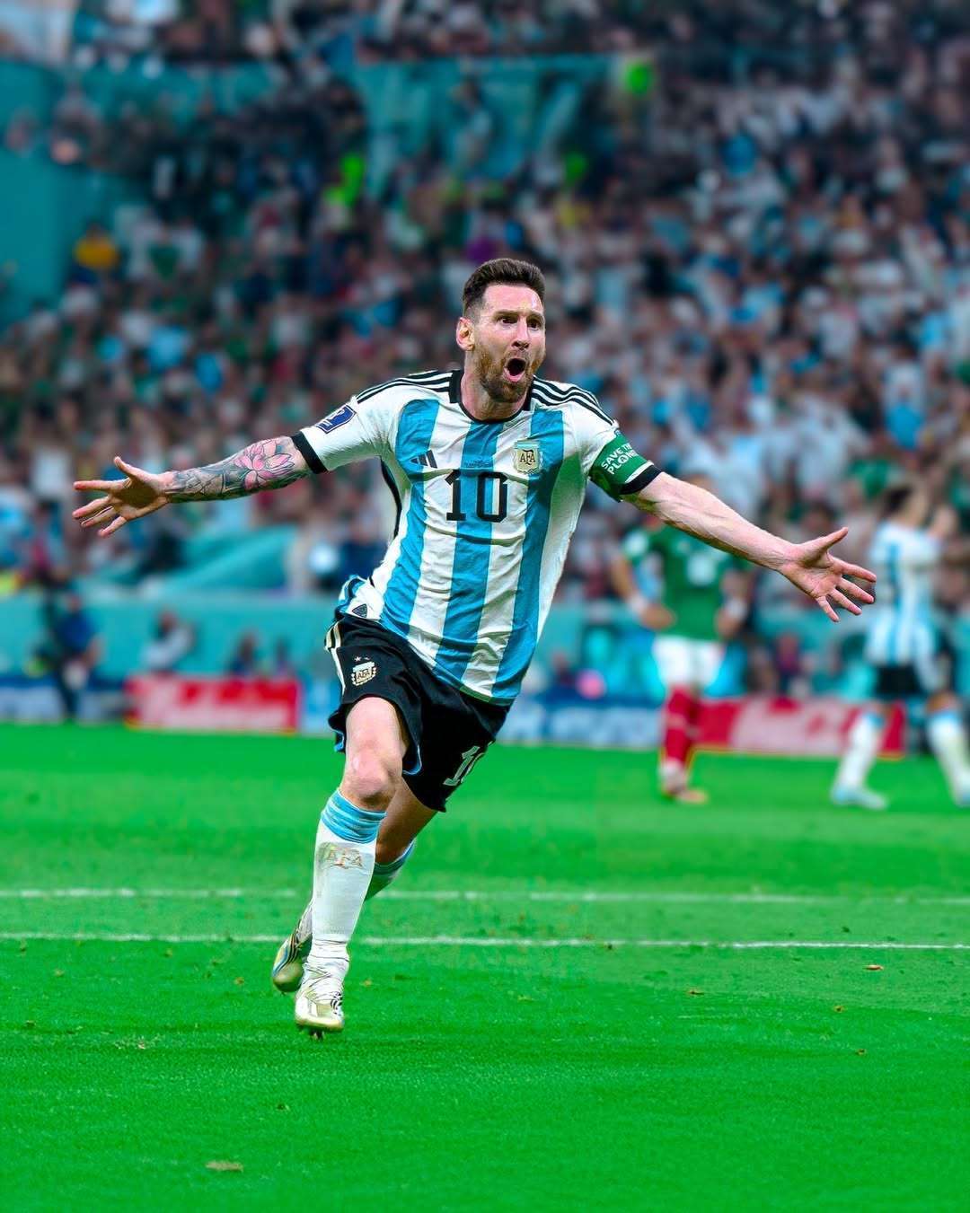 博洛尼亚vs克雷莫内塞：奥尔索利尼、胡安-米兰达首发，瓦尔迪、奥代罗出战