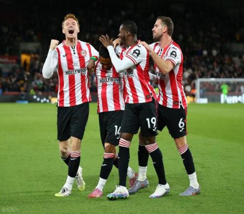 鹈鹕将围绕费尔斯、奎因重建，愿听取锡安、墨菲与琼斯的报价