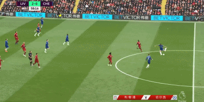 美职联半场：萨比、拉沃尔达破门，温哥华白浪2-0洛杉矶FC